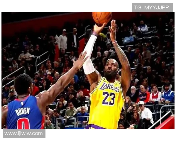 湖人对阵活塞的精彩比赛正在直播中快来一起见证篮球盛宴吧